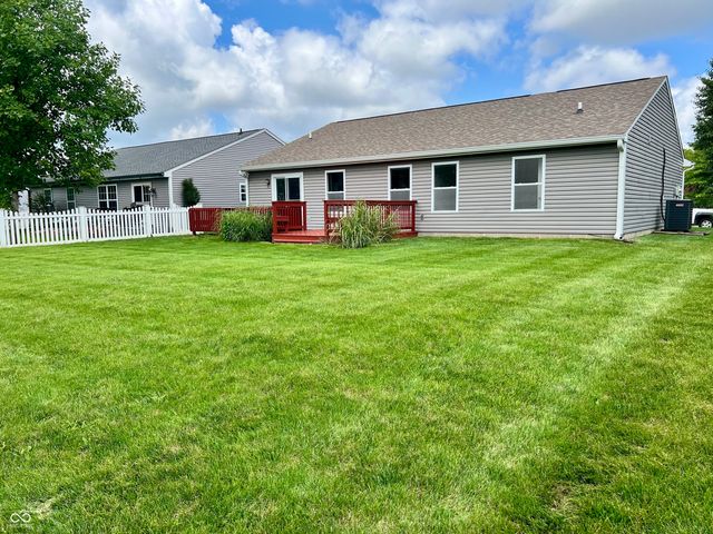 6815 W Odessa Way, Mccordsville, IN 46055