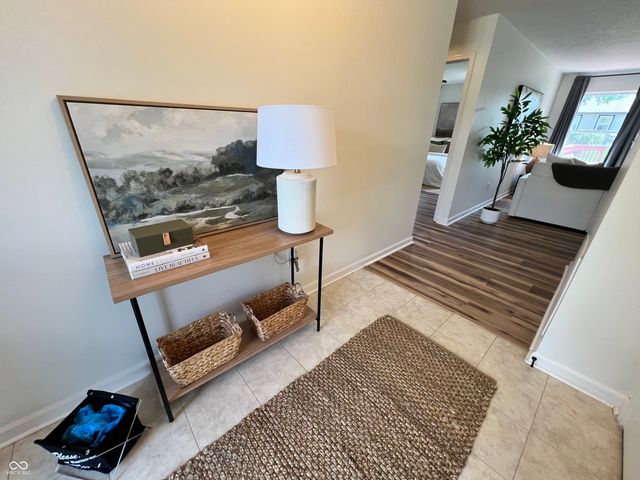 6815 W Odessa Way, Mccordsville, IN 46055