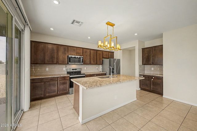 35 S BIELLA Place, Casa Grande, AZ 85122