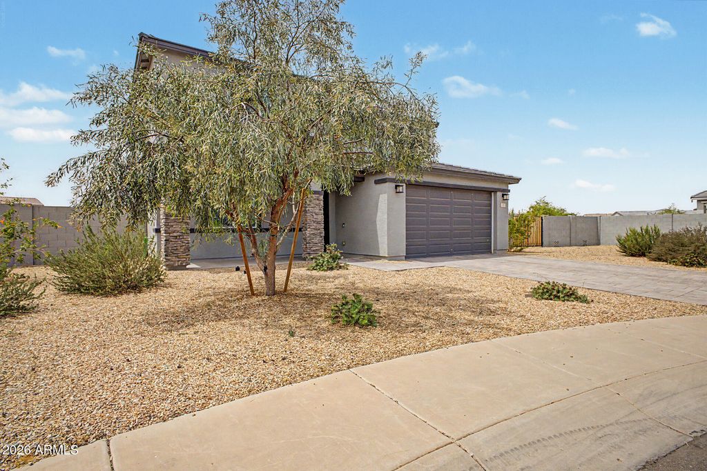 35 S BIELLA Place, Casa Grande, AZ 85122 — photo 2