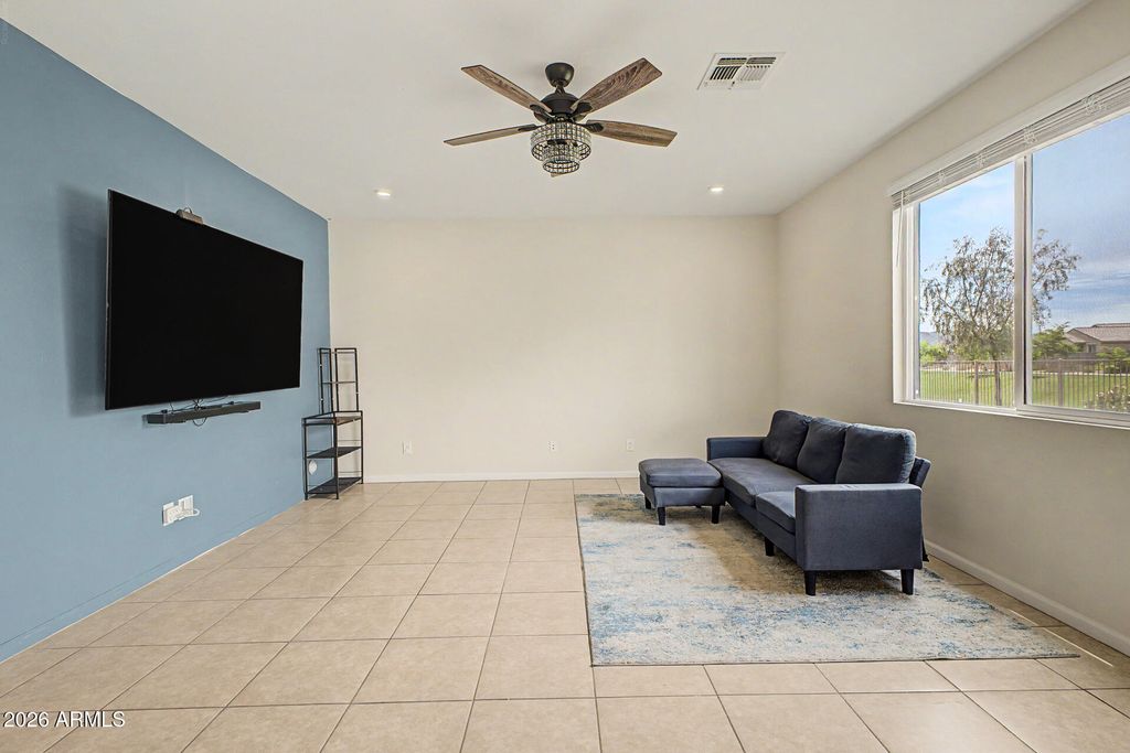 35 S BIELLA Place, Casa Grande, AZ 85122 — photo 5