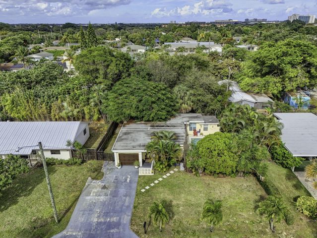 1901 Redbank Road, North Palm Beach, FL 33408