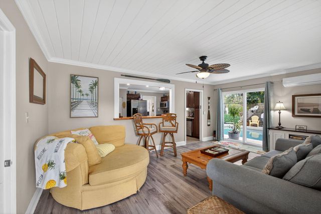 1901 Redbank Road, North Palm Beach, FL 33408