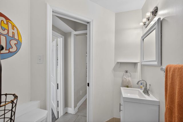 1901 Redbank Road, North Palm Beach, FL 33408