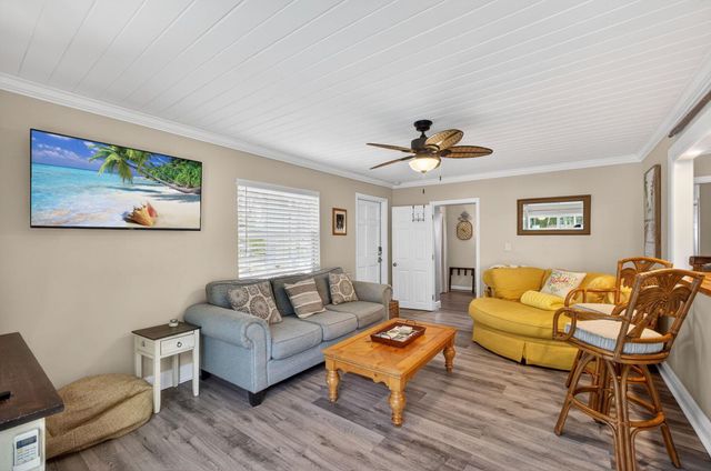 1901 Redbank Road, North Palm Beach, FL 33408