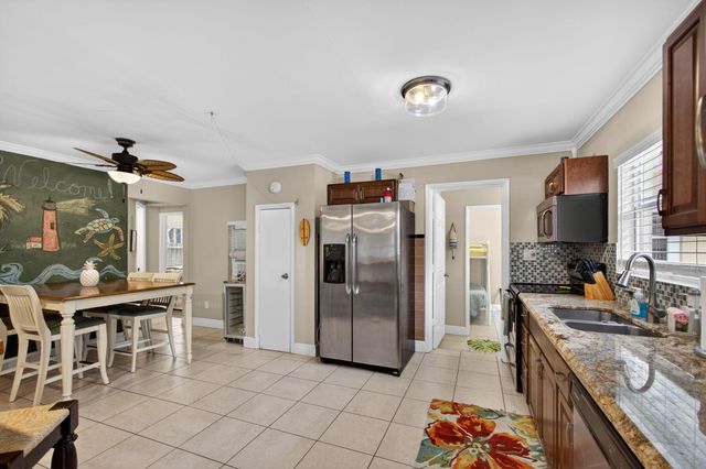 1901 Redbank Road, North Palm Beach, FL 33408