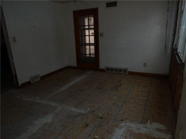 1507 Carnegie Ave, Mckeesport, PA 15132