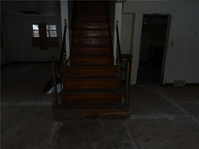 1507 Carnegie Ave, Mckeesport, PA 15132