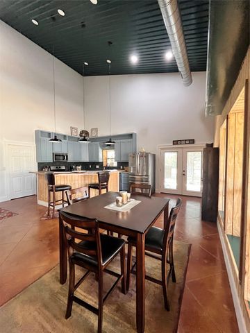 427 Paffen RD, Paige, TX 78659