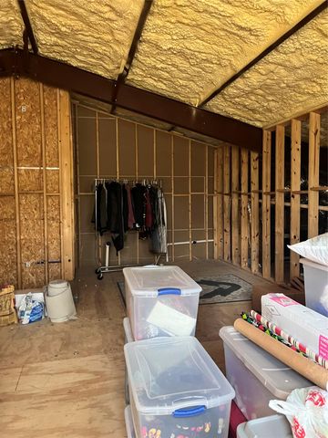 427 Paffen RD, Paige, TX 78659