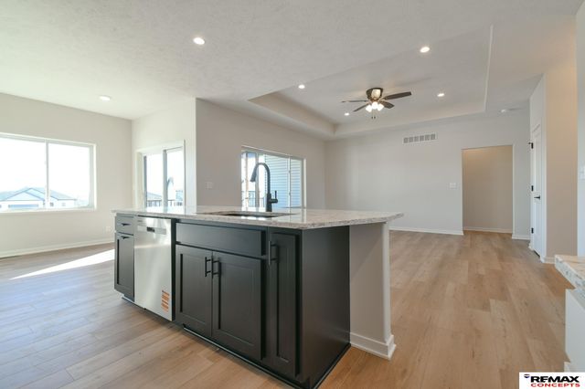 9500 Delano Drive, Lincoln, NE 68516