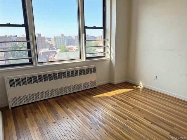 91-15 Lamont Avenue 7J, Elmhurst, NY 11373