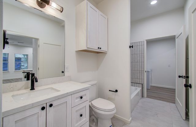 4006 Navigation Boulevard, Houston, TX 77003