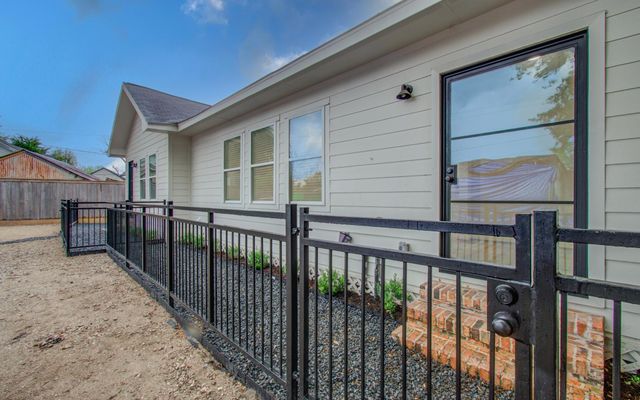 4006 Navigation Boulevard, Houston, TX 77003