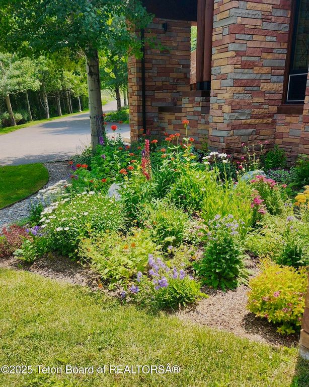 1987 N SPIRIT DANCE Road, Jackson, WY 83001 photo 54