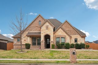 453 Lake Park Drive, Midlothian, TX 76065