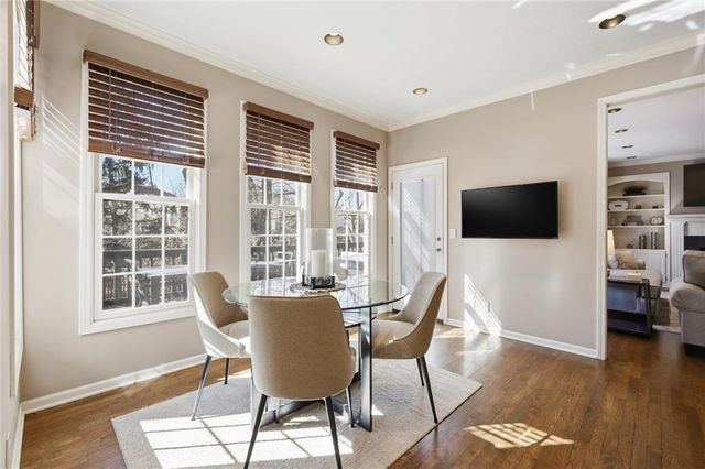 11512 Noland Street, Overland Park, KS 66210