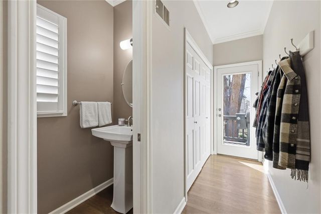 11512 Noland Street, Overland Park, KS 66210