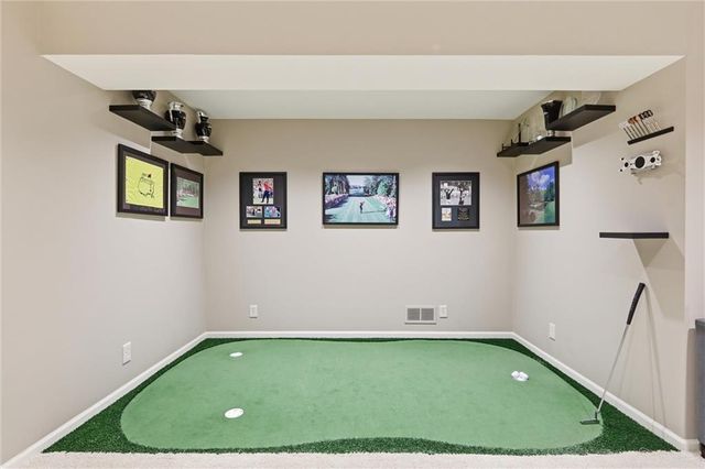 11512 Noland Street, Overland Park, KS 66210