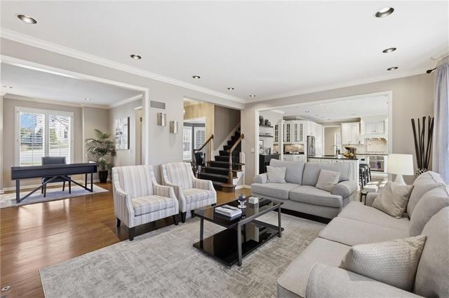 11512 Noland Street, Overland Park, KS 66210