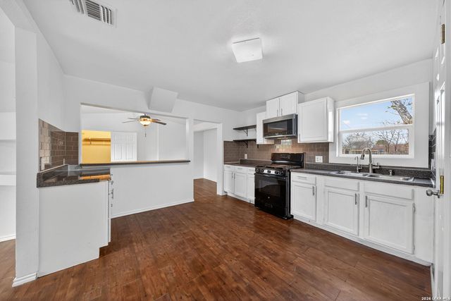 131 Westmont, San Antonio, TX 78227