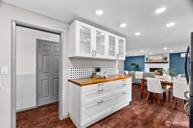 1008 Skyridge Street SE, Lacey, WA 98503