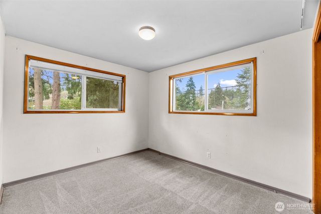 1008 Skyridge Street SE, Lacey, WA 98503