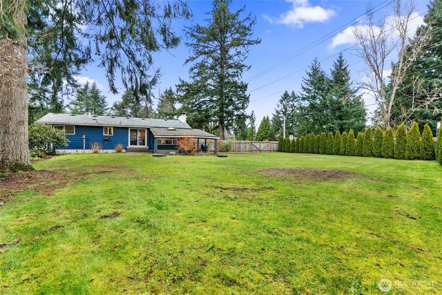 1008 Skyridge Street SE, Lacey, WA 98503