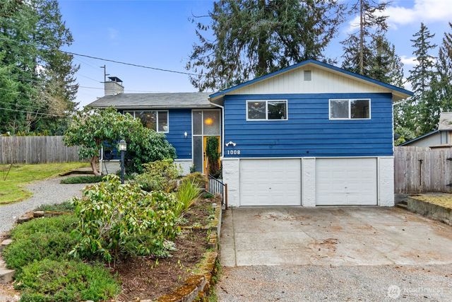 1008 Skyridge Street SE, Lacey, WA 98503