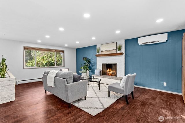 1008 Skyridge Street SE, Lacey, WA 98503