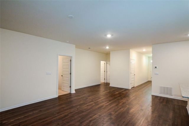 8594 Seabiscuit Road, Lithonia, GA 30058