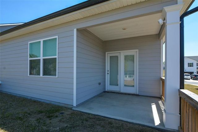 8594 Seabiscuit Road, Lithonia, GA 30058