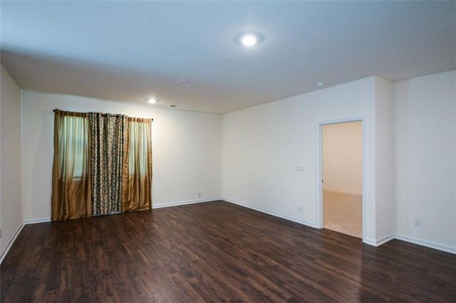 8594 Seabiscuit Road, Lithonia, GA 30058