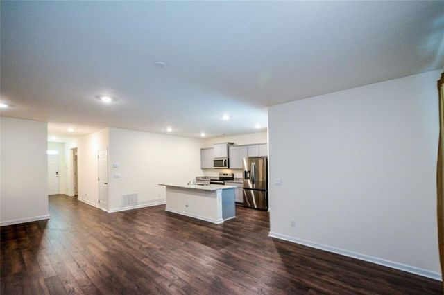 8594 Seabiscuit Road, Lithonia, GA 30058