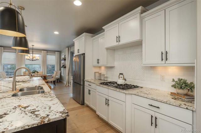 10605 Autumnsong Court, Highlands Ranch, CO 80126