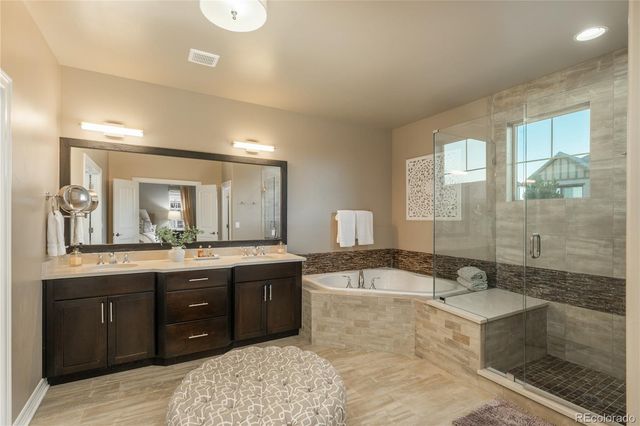 10605 Autumnsong Court, Highlands Ranch, CO 80126