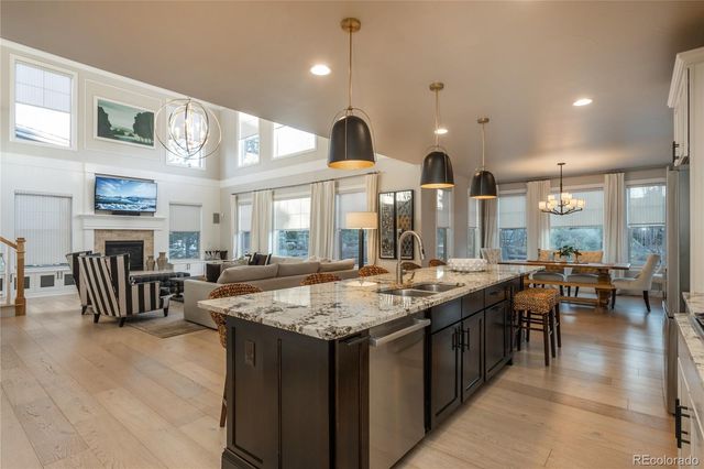 10605 Autumnsong Court, Highlands Ranch, CO 80126