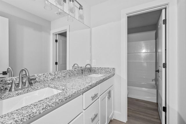 408 W 6th Street 2, Bonham, TX 75418