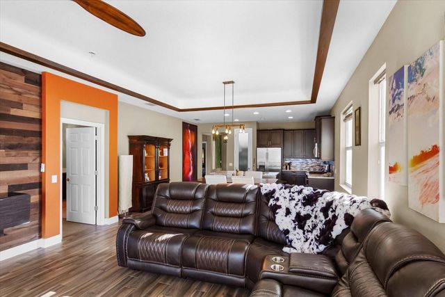 7612 ALUMNI TRAIL, Sarasota, FL 34243