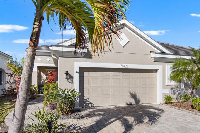 7612 ALUMNI TRAIL, Sarasota, FL 34243