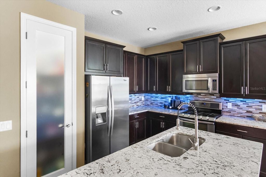 Image 30 of property listing at 7612 ALUMNI TRAIL, Sarasota, FL 34243