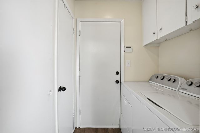 105 W 32nd Street, Sand Springs, OK 74063