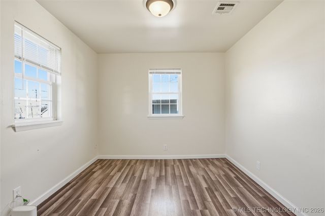 105 W 32nd Street, Sand Springs, OK 74063