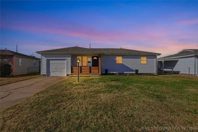 105 W 32nd Street, Sand Springs, OK 74063