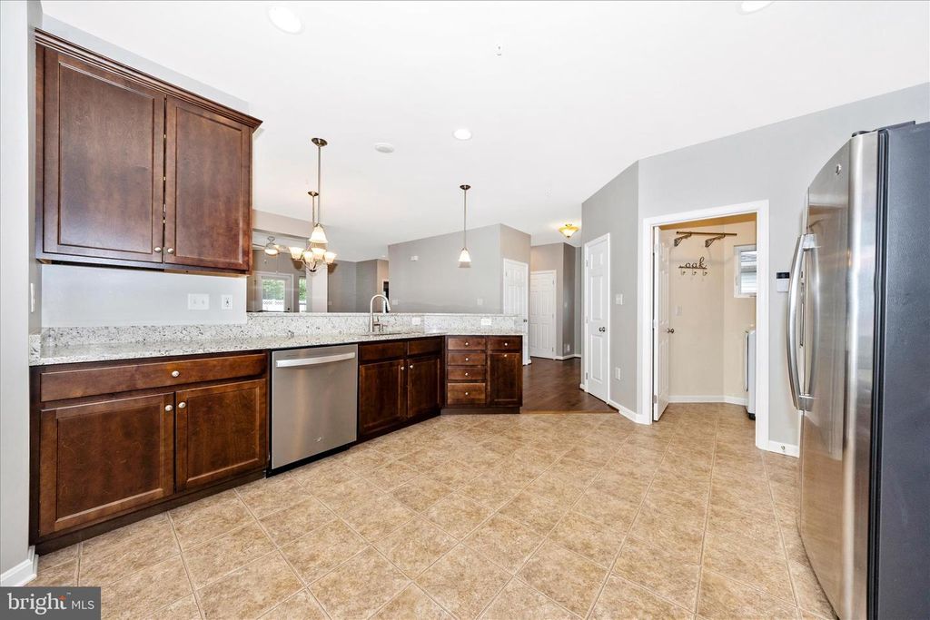 Image 10 of property listing at 13928 PATRIOT WAY, Hagerstown, MD 21740