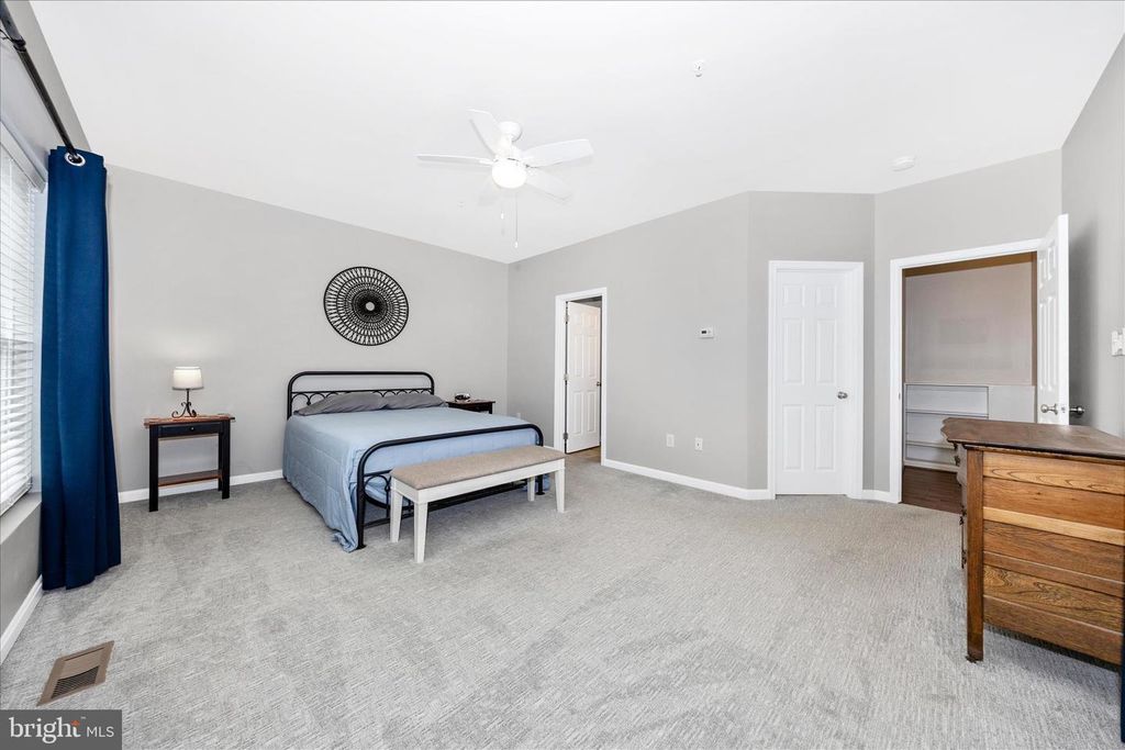 Image 24 of property listing at 13928 PATRIOT WAY, Hagerstown, MD 21740