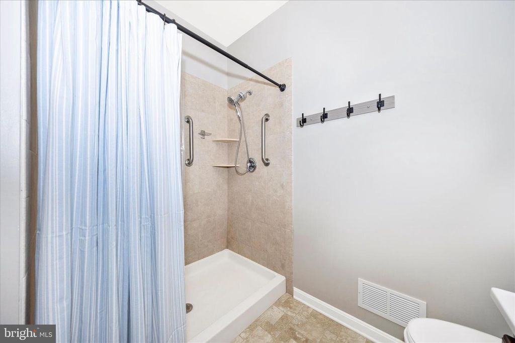 Image 29 of property listing at 13928 PATRIOT WAY, Hagerstown, MD 21740