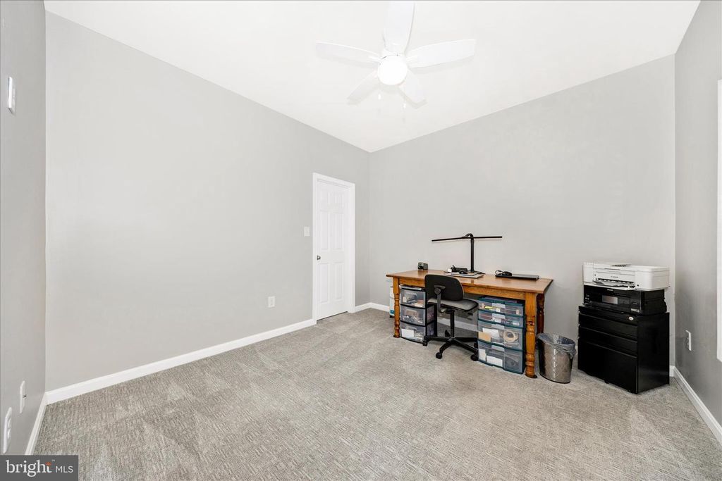 Image 30 of property listing at 13928 PATRIOT WAY, Hagerstown, MD 21740
