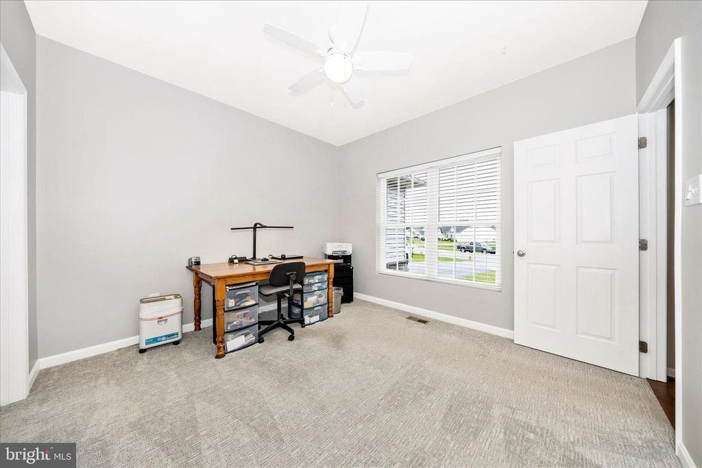 Image 31 of property listing at 13928 PATRIOT WAY, Hagerstown, MD 21740