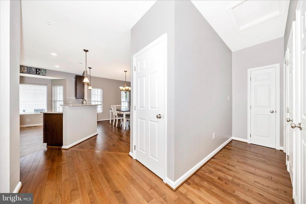 Image 5 of property listing at 13928 PATRIOT WAY, Hagerstown, MD 21740